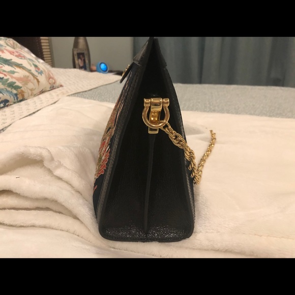 Gucci ophidia embroiled medium shoulder bag. Shows some light signs of wear. - Picture 6 of 10